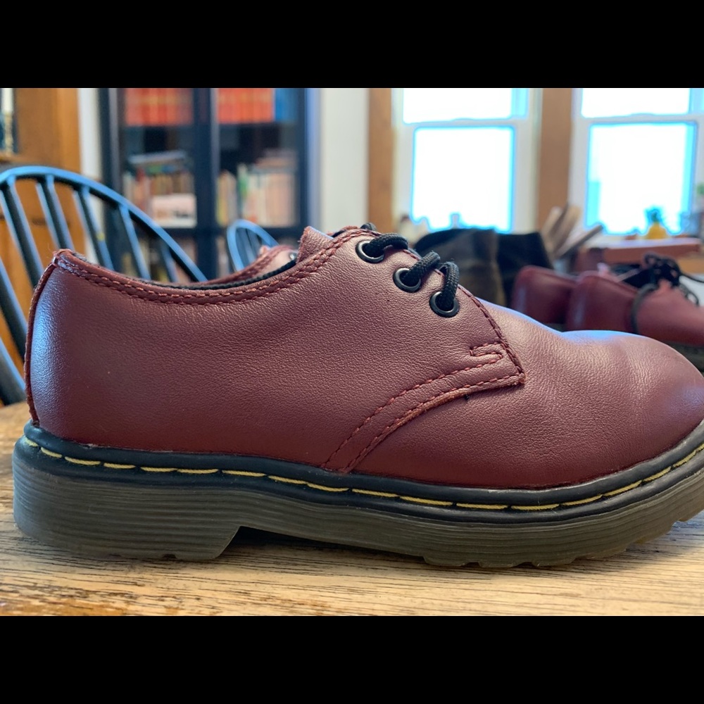 Kids doc marten oxfords
